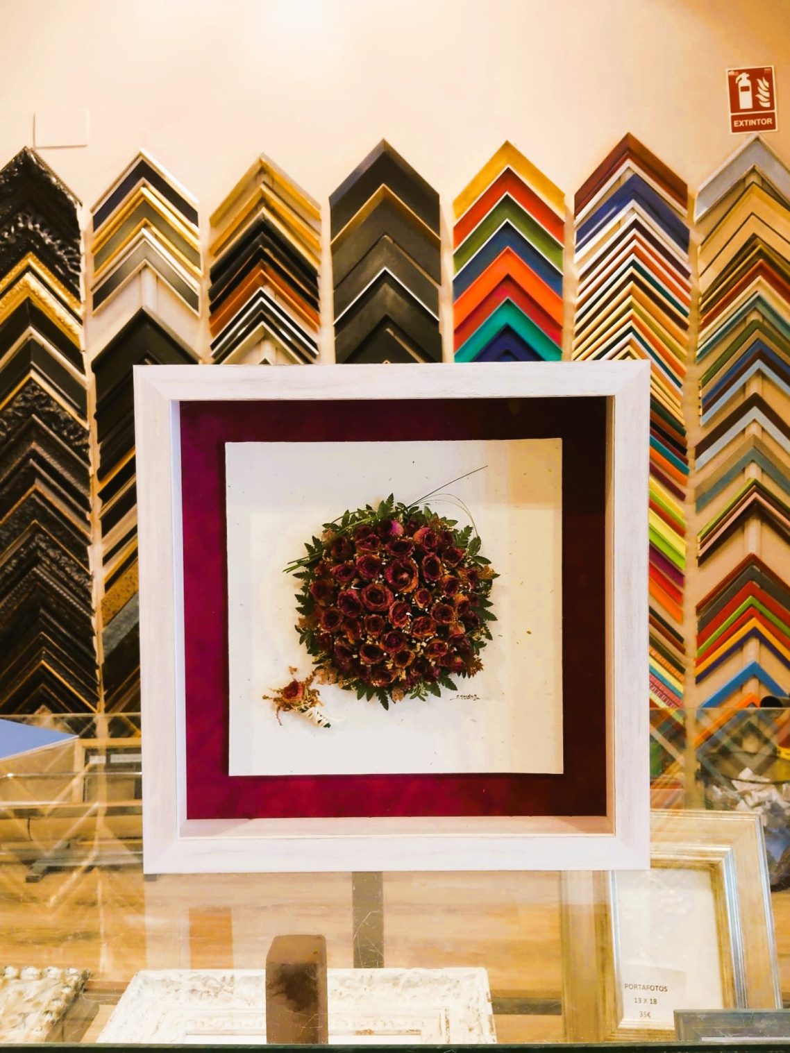 Prendido de novio y Ramo de novia Enmarcación para ramo de novia